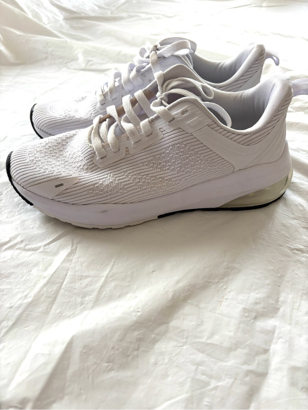 Avia White Air Athletic Memory Foam Sneakers SZ 7.5 Worn 2X